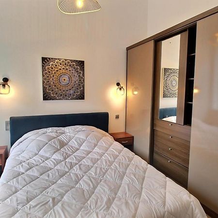 Appartement De Charme Dans Immeuble Haussmannien Périgueux Extérieur photo