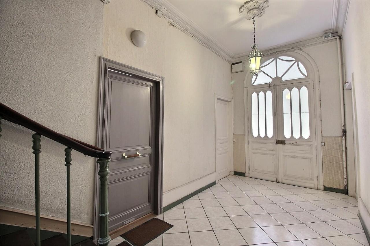 Appartement De Charme Dans Immeuble Haussmannien Périgueux Extérieur photo